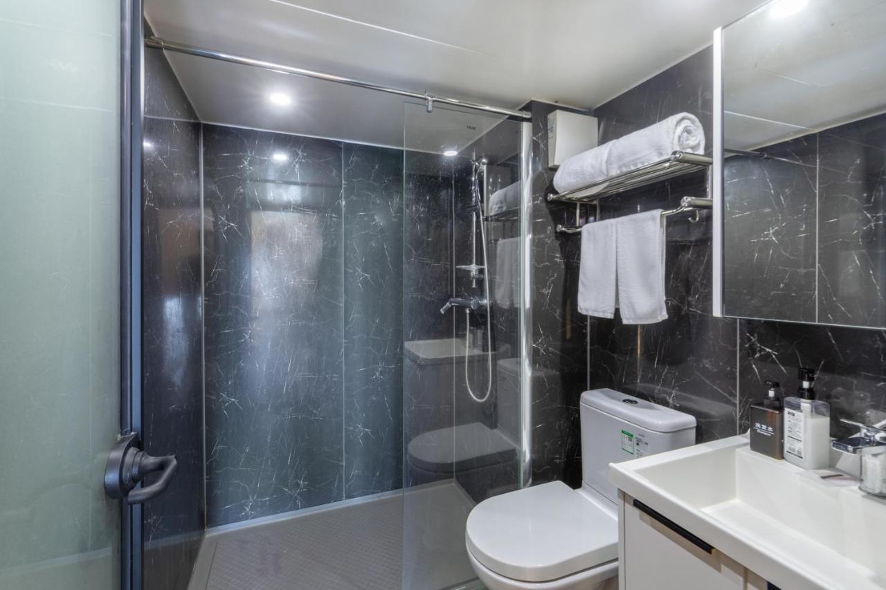 Xinghe Times Apartment - Shenzhen North Railway Station Екстер'єр фото